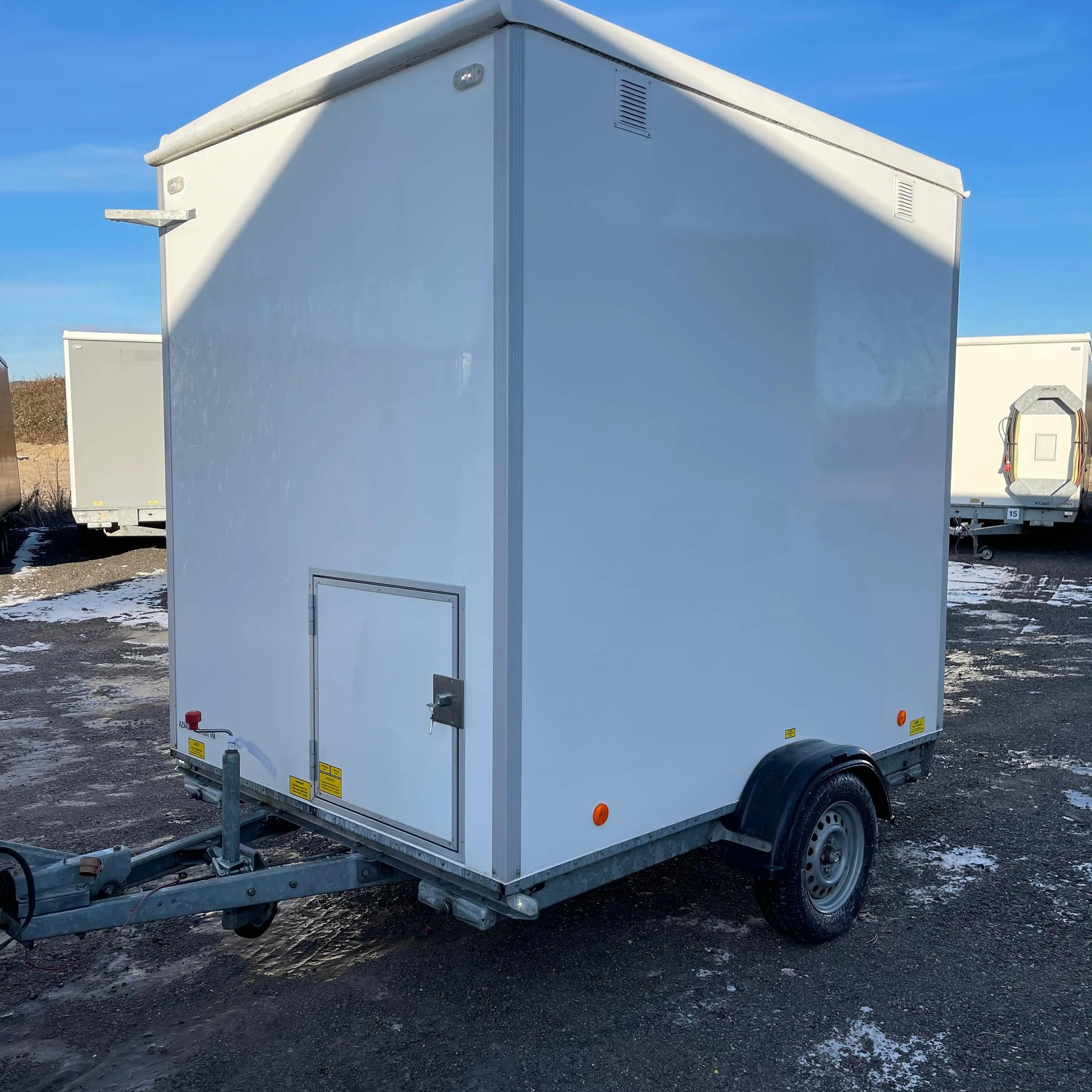 Badmobil 240 - m. kværntoilet-Køb brugte letvogne og skurvogne hos Letvogne.dk – Stort udvalg og hurtig levering