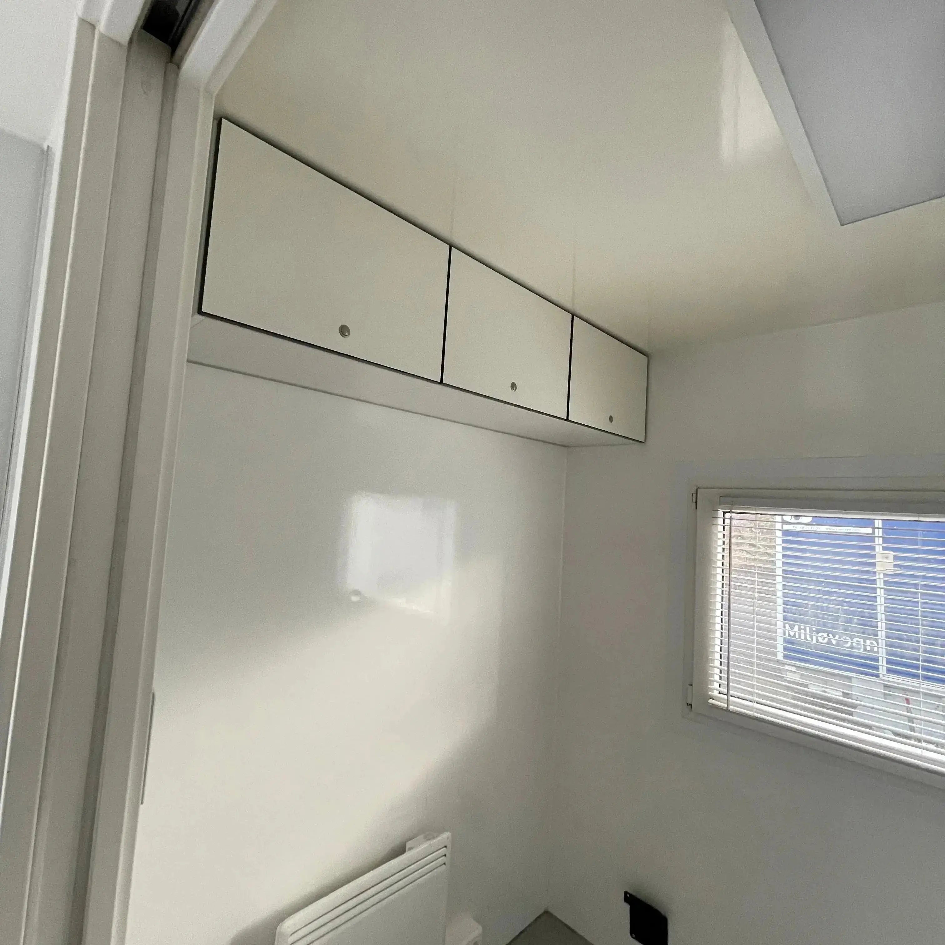 Beboelsesvogn 2 personers - Easywagon Type 570-Køb brugte letvogne og skurvogne hos Letvogne.dk – Stort udvalg og hurtig levering