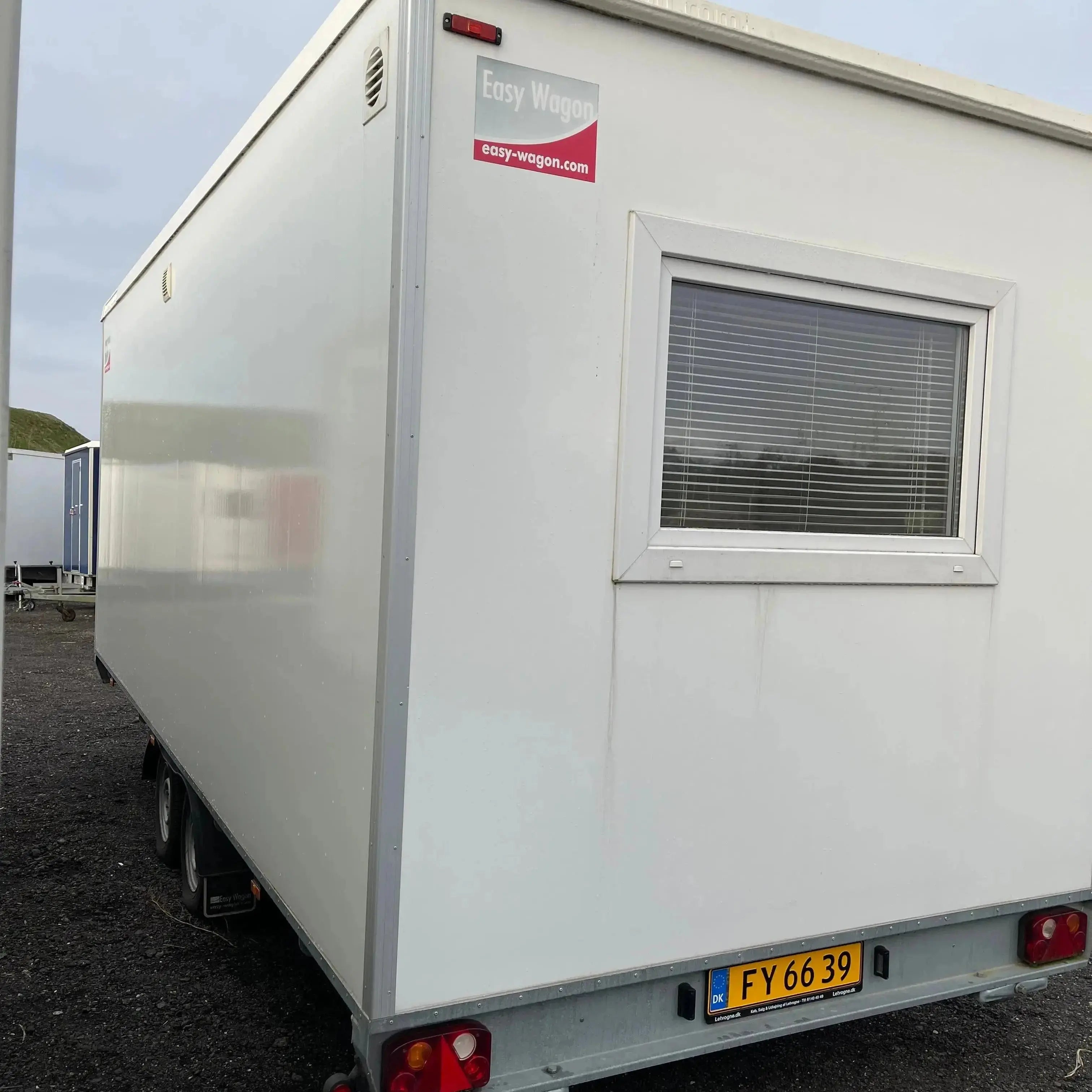 Beboelsesvogn 2 personers - Easywagon Type 570-Køb brugte letvogne og skurvogne hos Letvogne.dk – Stort udvalg og hurtig levering