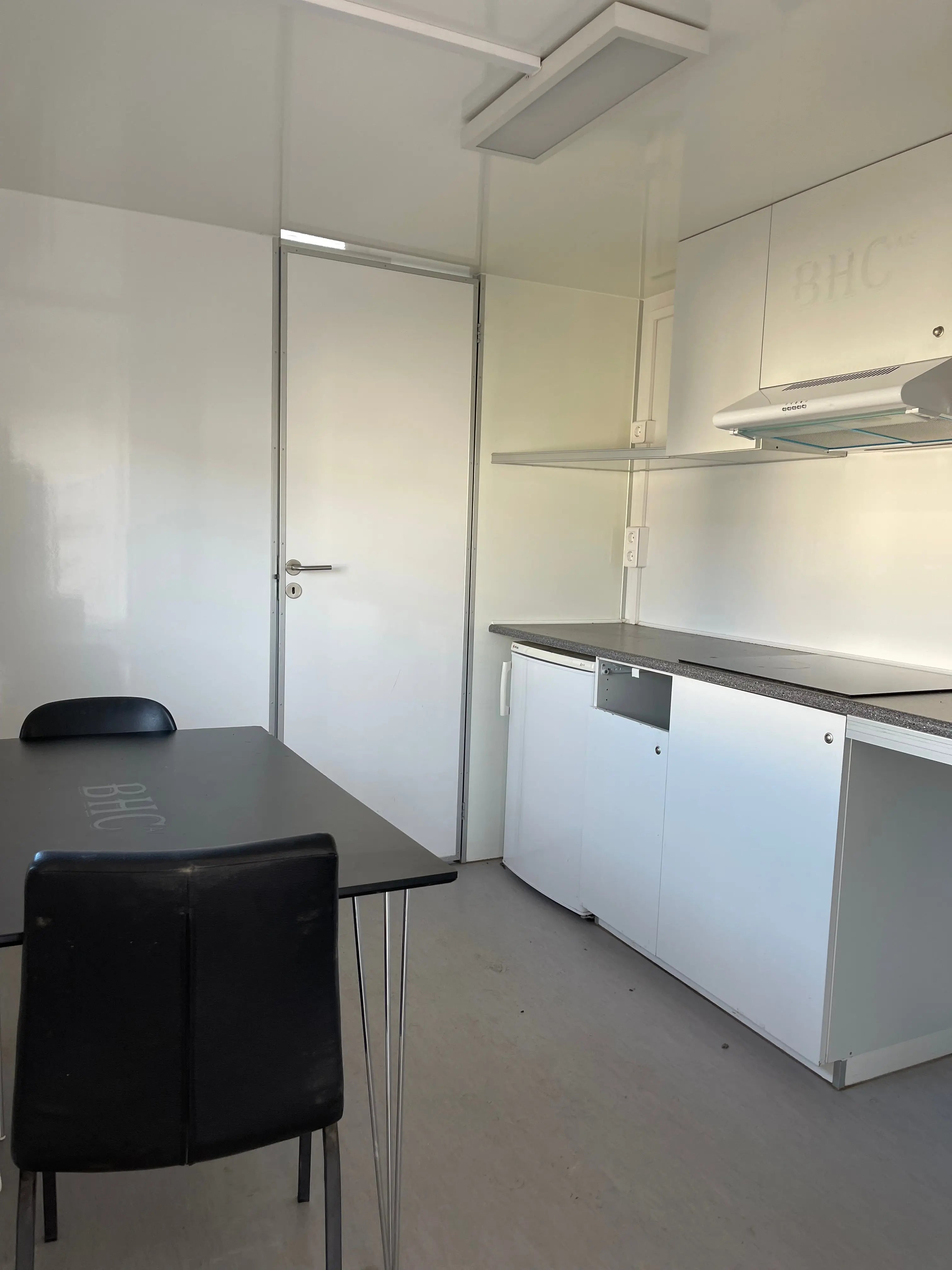 Beboelsesvogn 2 personers - Easywagon Type 730-Køb brugte letvogne og skurvogne hos Letvogne.dk – Stort udvalg og hurtig levering