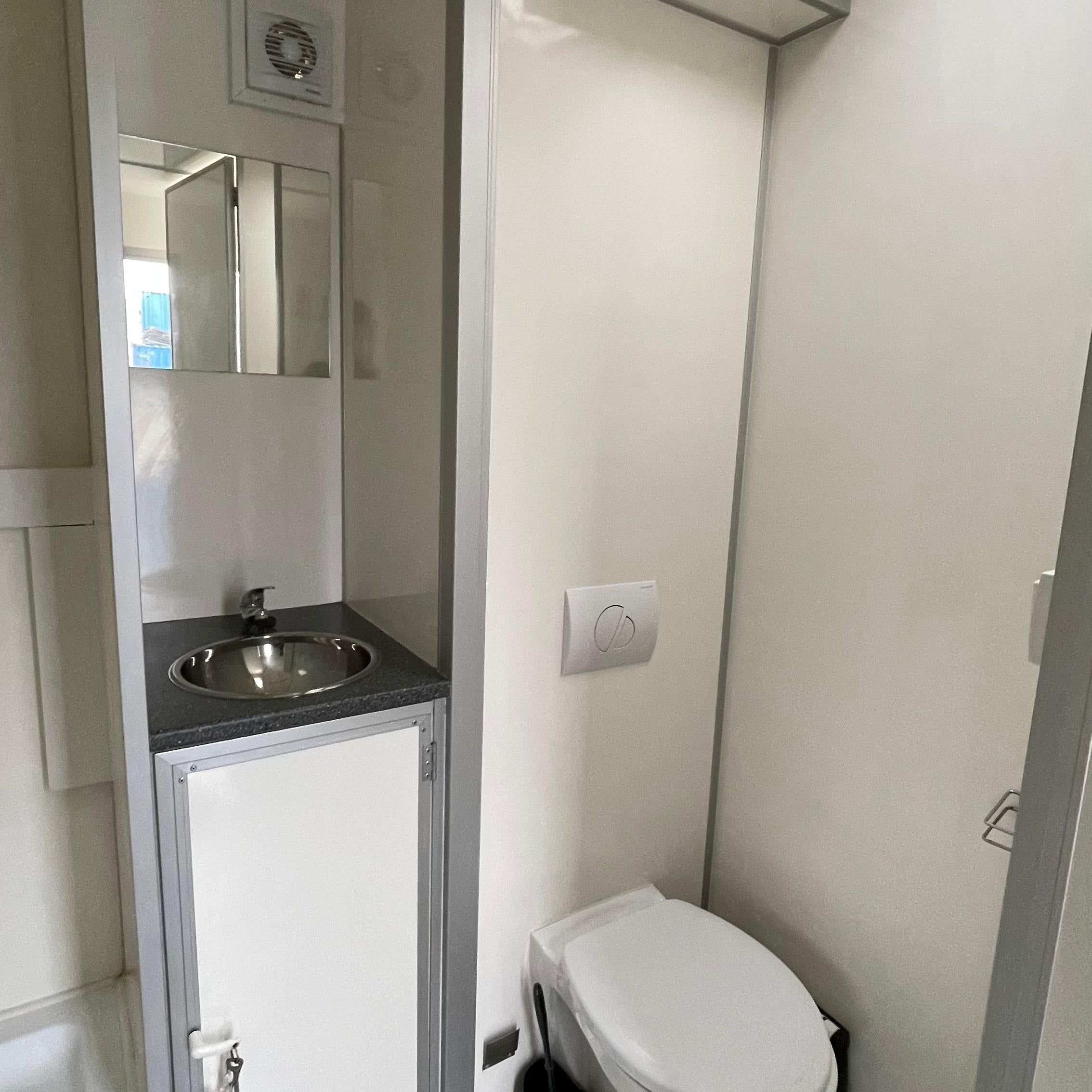 Beboelsesvogn 2 personers - Eurowagon Årgang 2016 Type 33 - 73-Køb brugte letvogne og skurvogne hos Letvogne.dk – Stort udvalg og hurtig levering