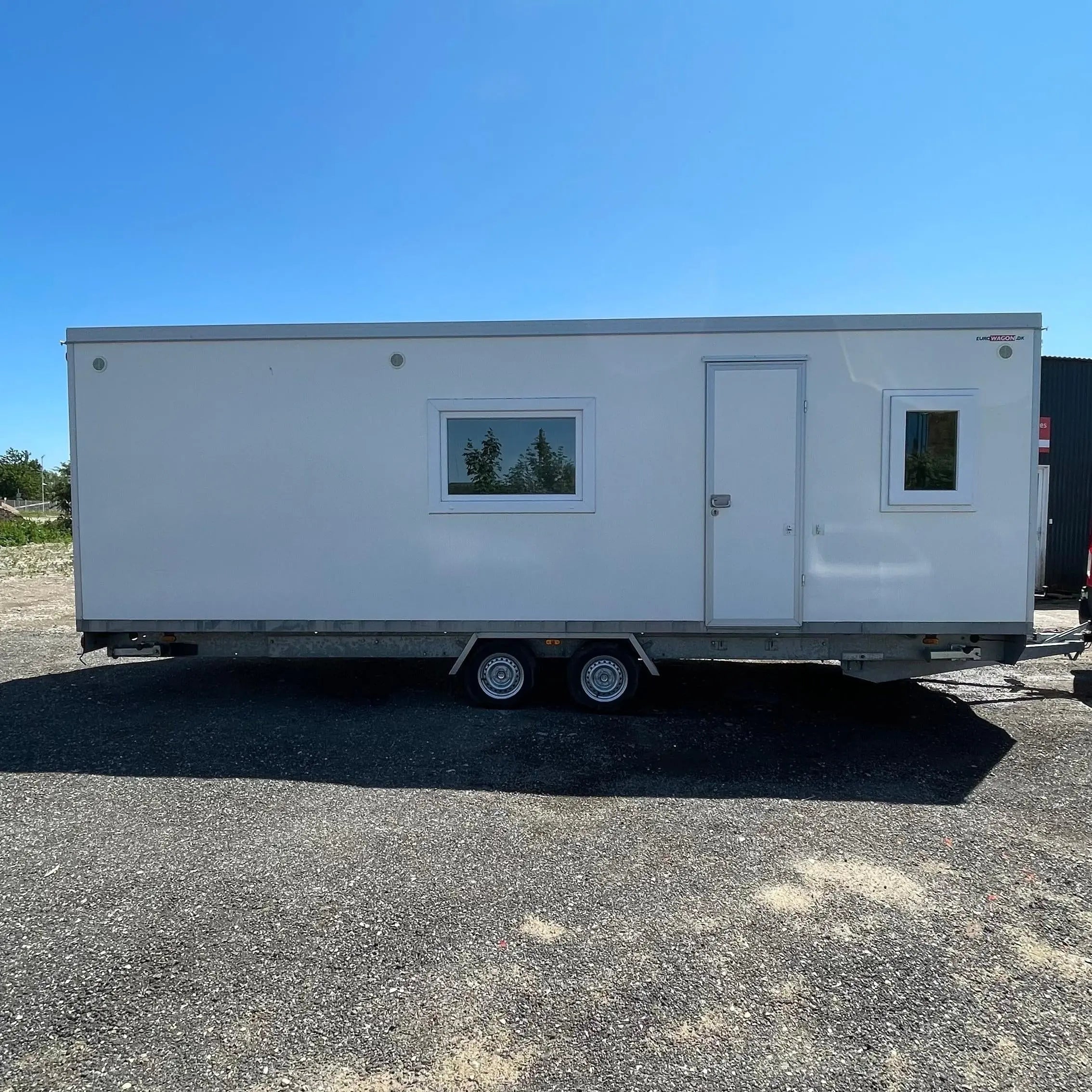 Beboelsesvogn 3 personers - Eurowagon Årgang 2022 Type 3 x 33 - 73-Køb brugte letvogne og skurvogne hos Letvogne.dk – Stort udvalg og hurtig levering