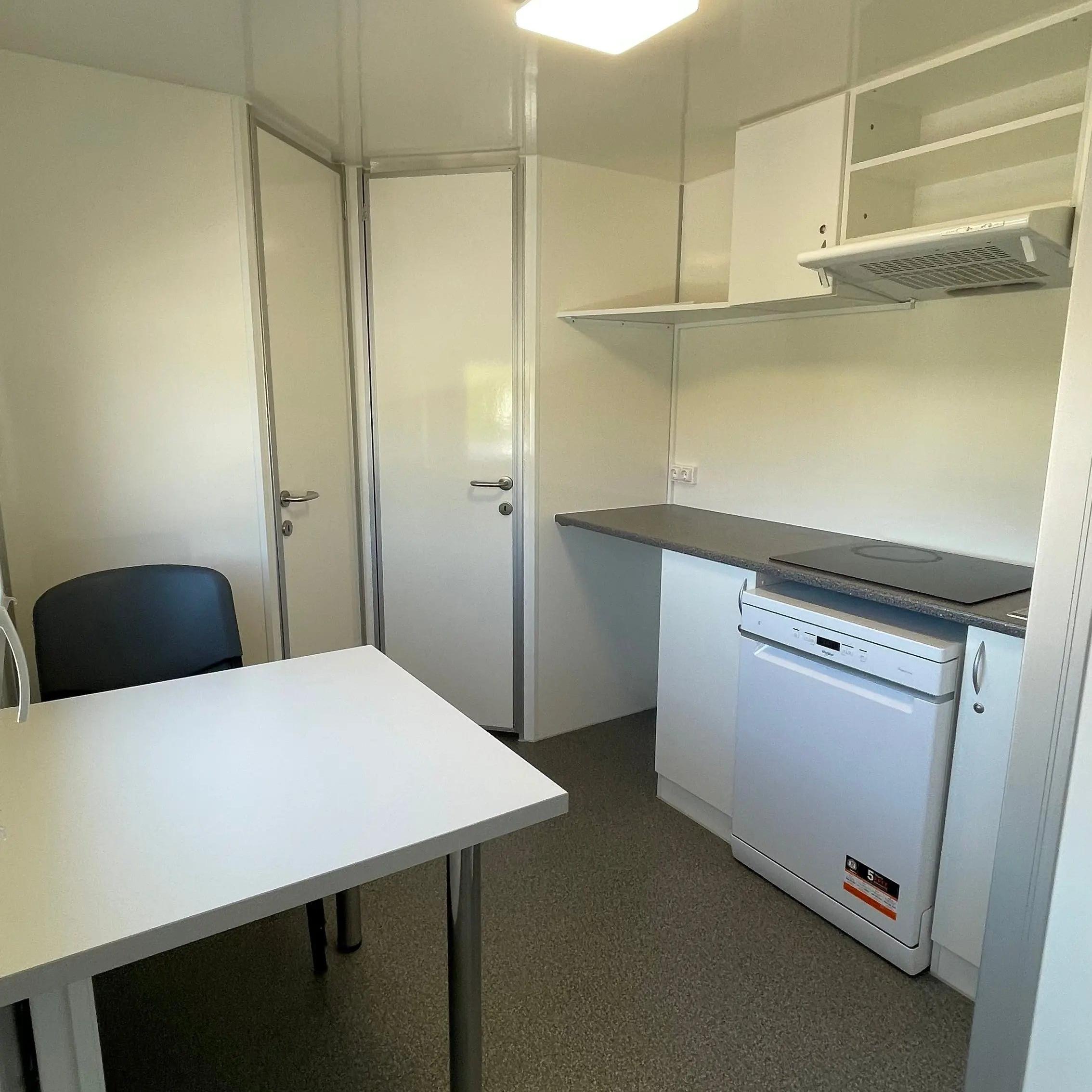 Beboelsesvogn 3 personers - Eurowagon Årgang 2022 Type 3 x 33 - 73-Køb brugte letvogne og skurvogne hos Letvogne.dk – Stort udvalg og hurtig levering