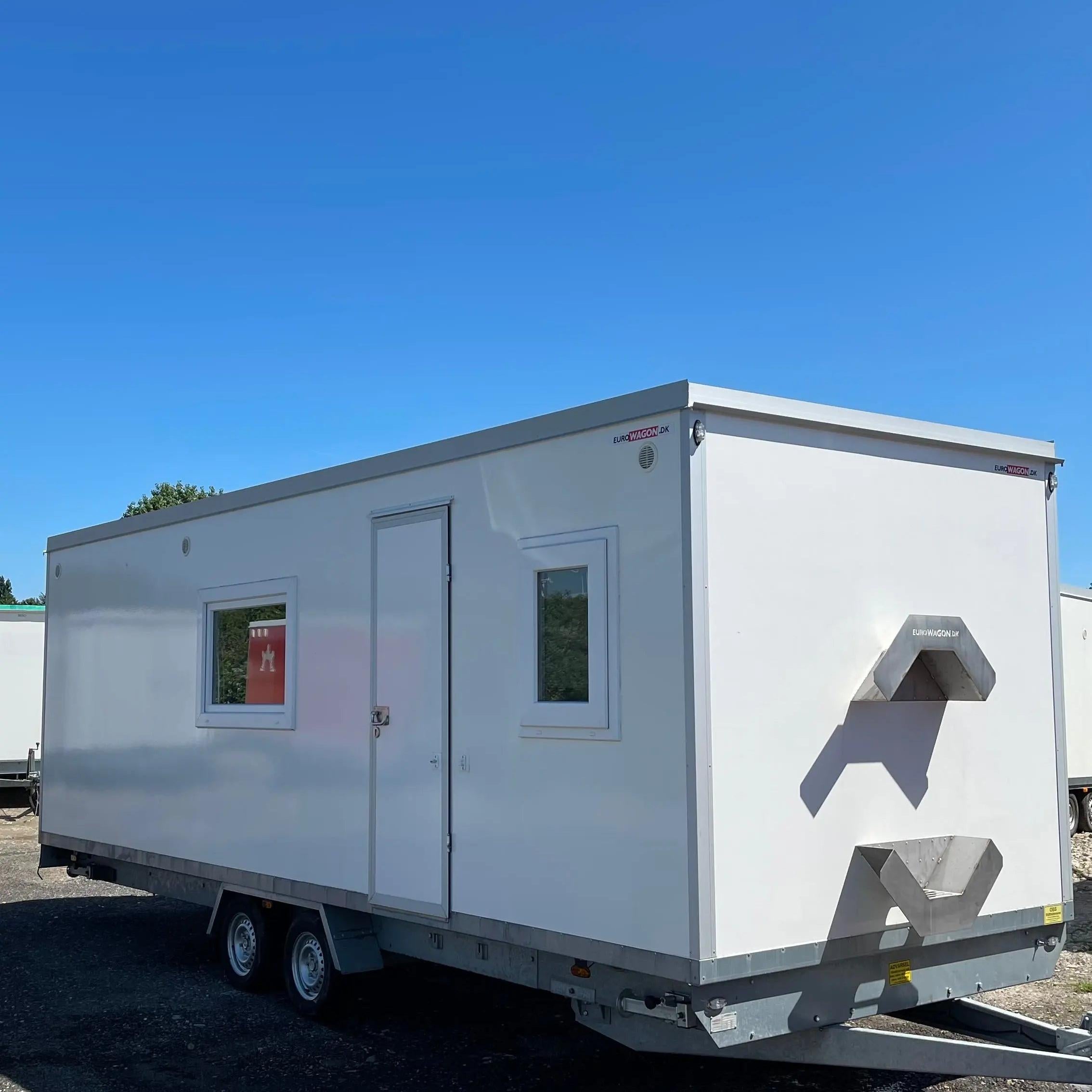 Beboelsesvogn 3 personers - Eurowagon Årgang 2022 Type 3 x 33 - 73-Køb brugte letvogne og skurvogne hos Letvogne.dk – Stort udvalg og hurtig levering