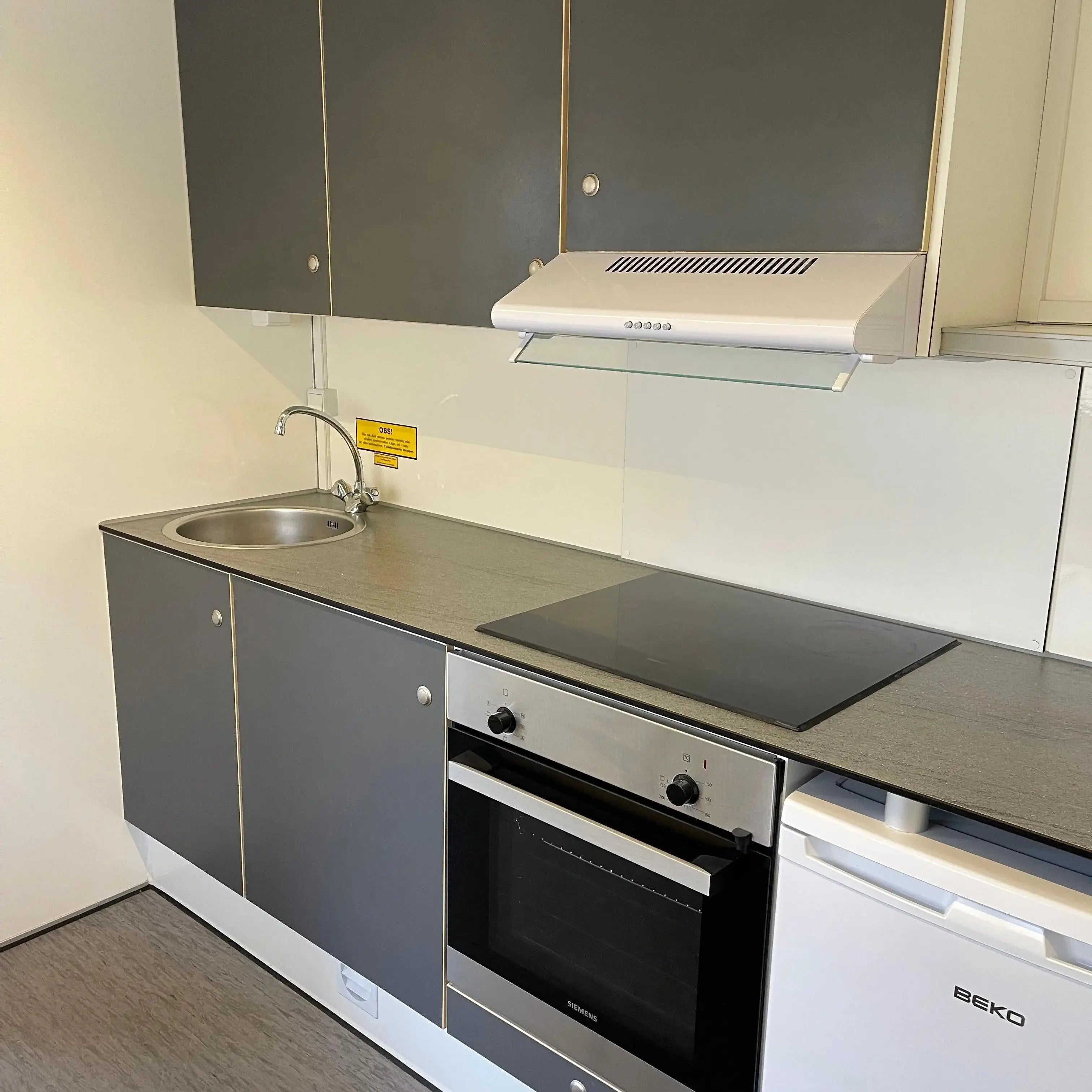 Beboelsesvogn 4 personers - Scanvogn Type 730-Køb brugte letvogne og skurvogne hos Letvogne.dk – Stort udvalg og hurtig levering