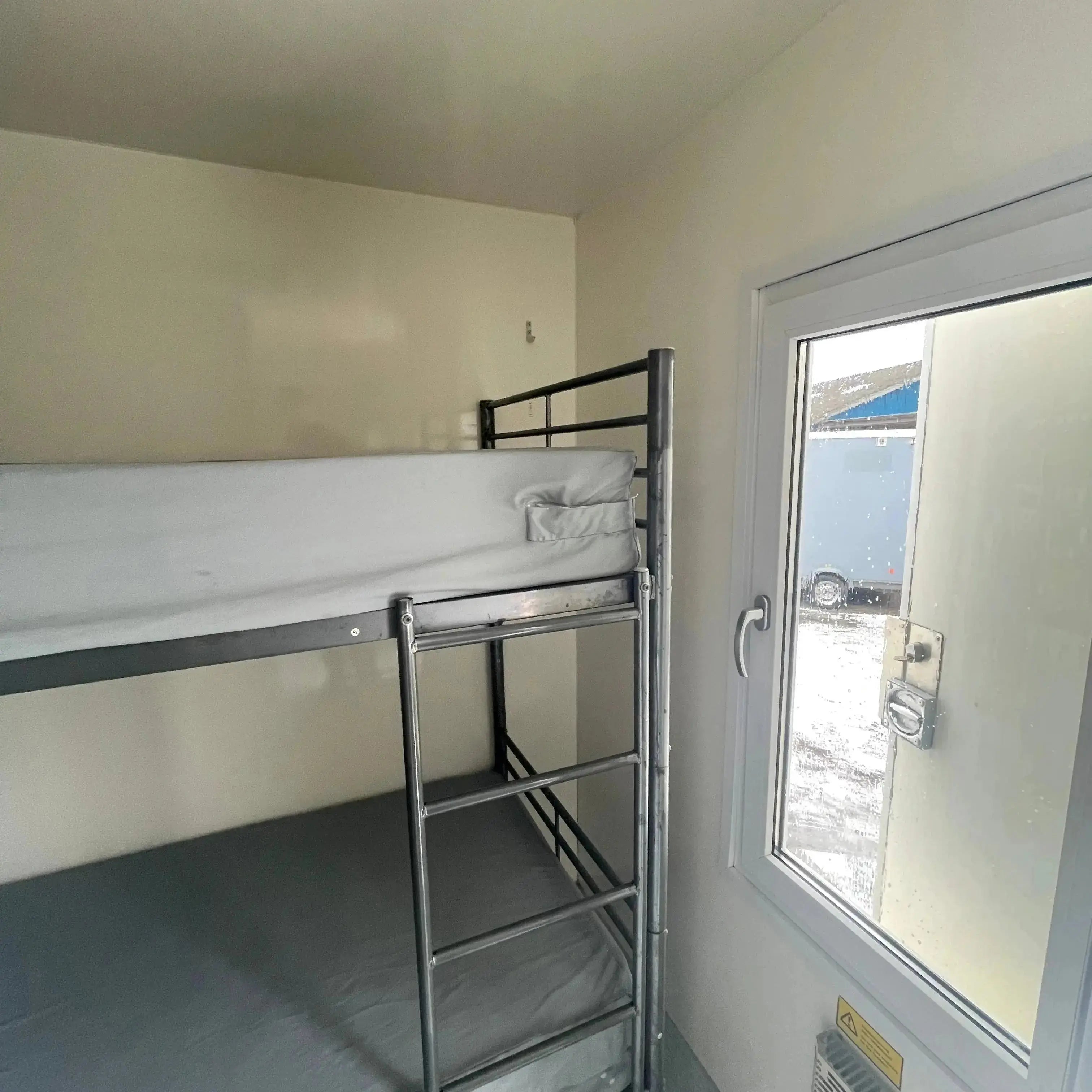 Beboelsesvogn 4 personers - Scanvogn Type 730-Køb brugte letvogne og skurvogne hos Letvogne.dk – Stort udvalg og hurtig levering