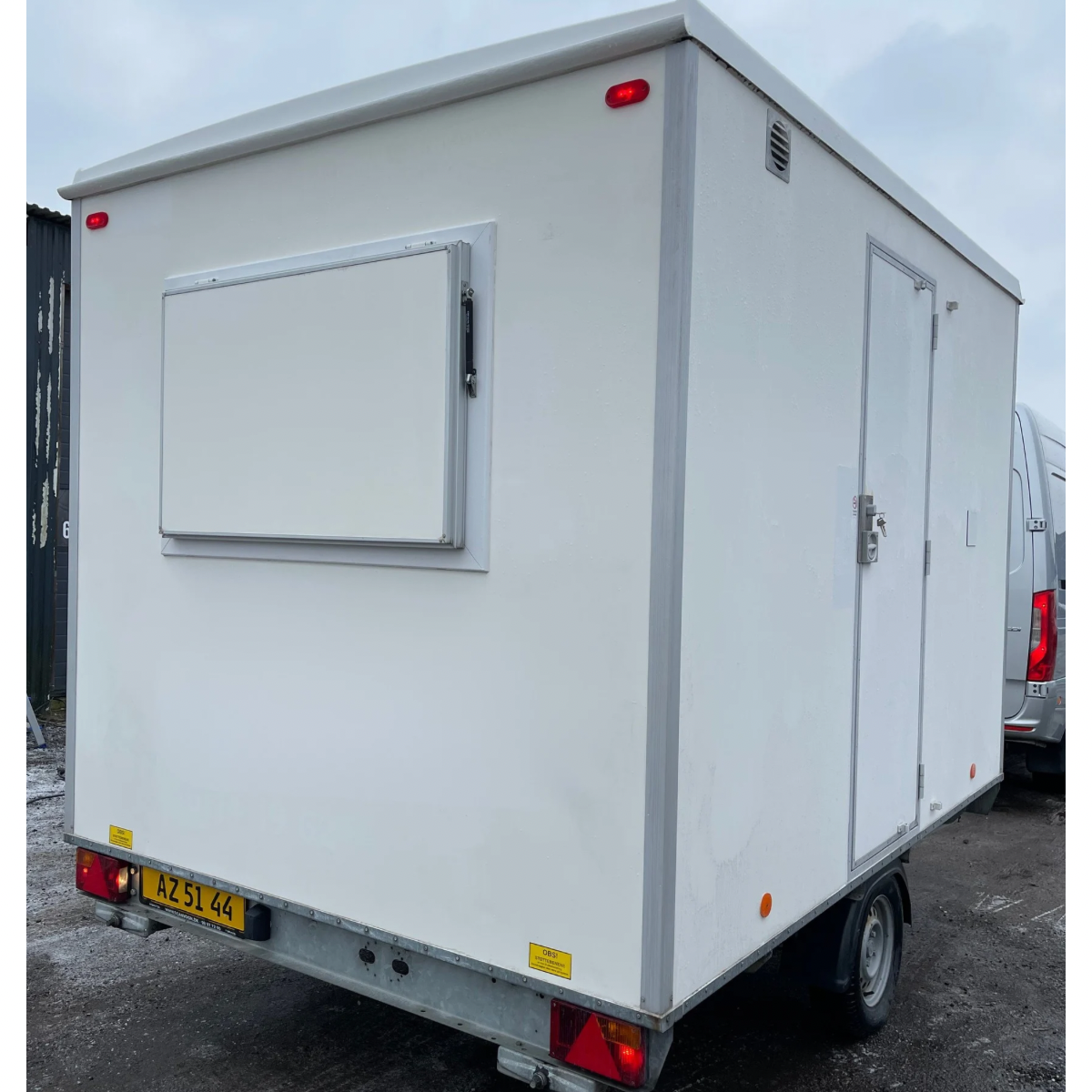 Kontorvogn 4 personers - Scanvogn Type 320-Køb brugte letvogne og skurvogne hos Letvogne.dk – Stort udvalg og hurtig levering