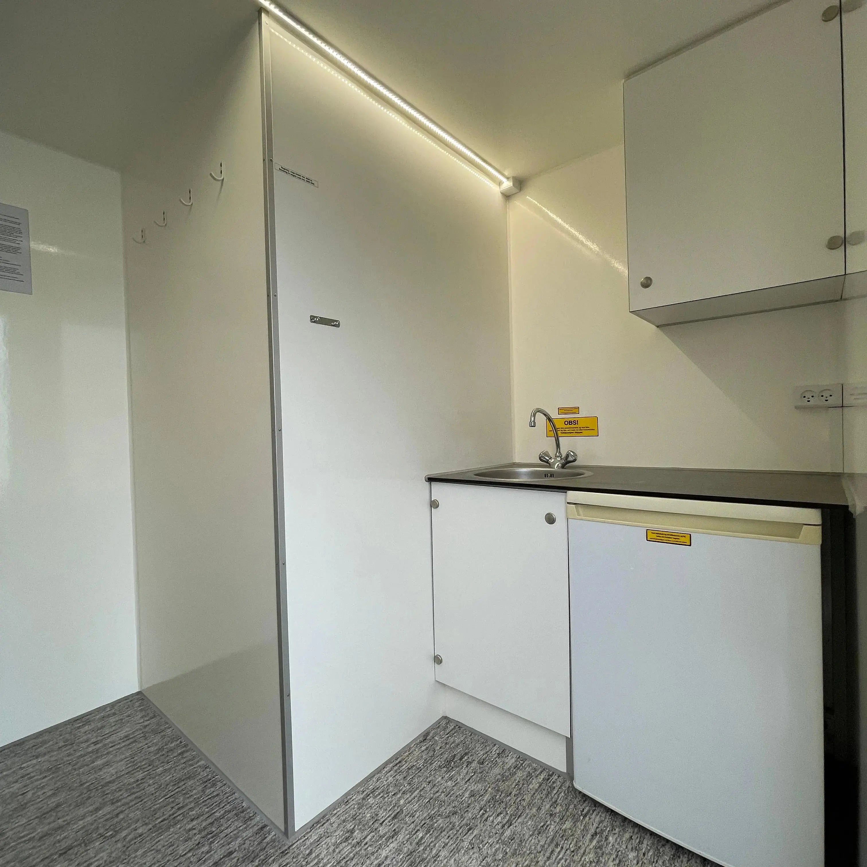 Kontorvogn 4 personers - Scanvogn Type 320-Køb brugte letvogne og skurvogne hos Letvogne.dk – Stort udvalg og hurtig levering