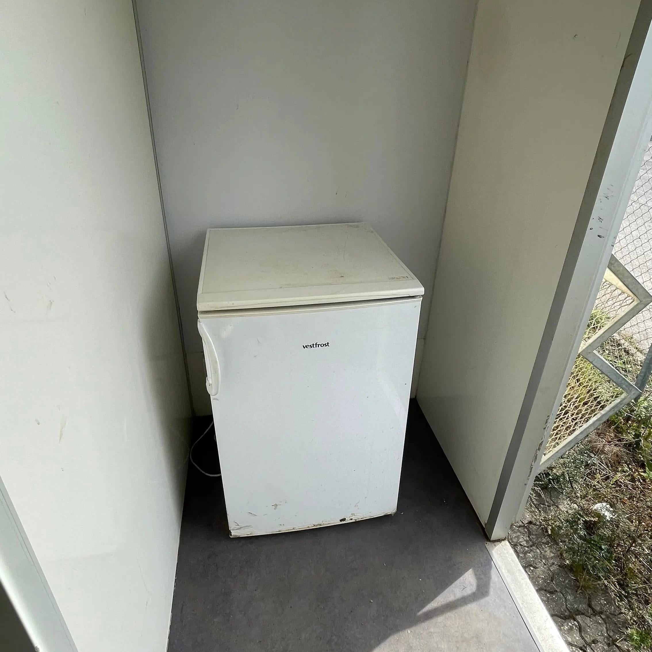 Kontorvogn 6 personers - Eurowagon-Køb brugte letvogne og skurvogne hos Letvogne.dk – Stort udvalg og hurtig levering