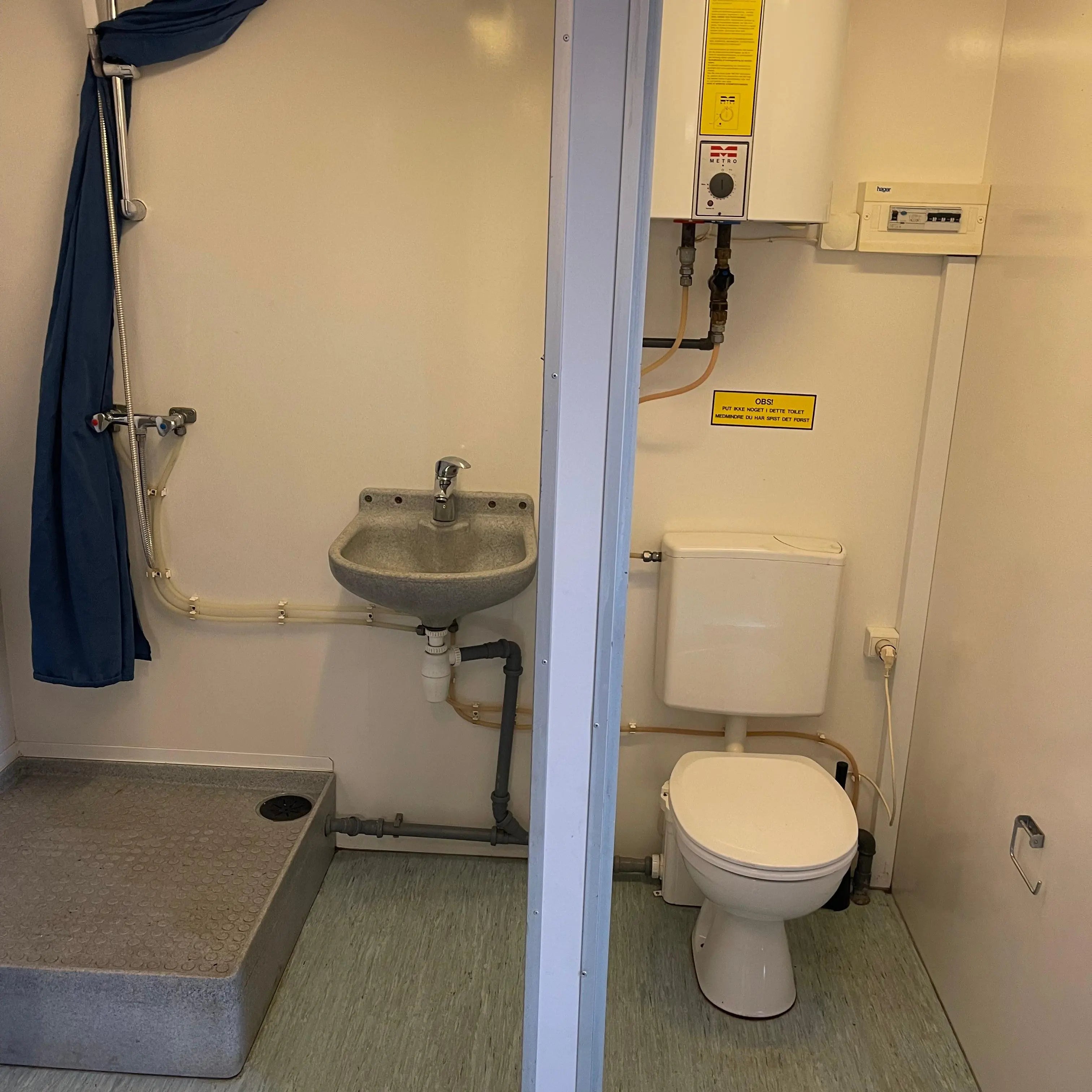 Mandskabsvogn 4 - personers Scanvogn-Køb brugte letvogne og skurvogne hos Letvogne.dk – Stort udvalg og hurtig levering