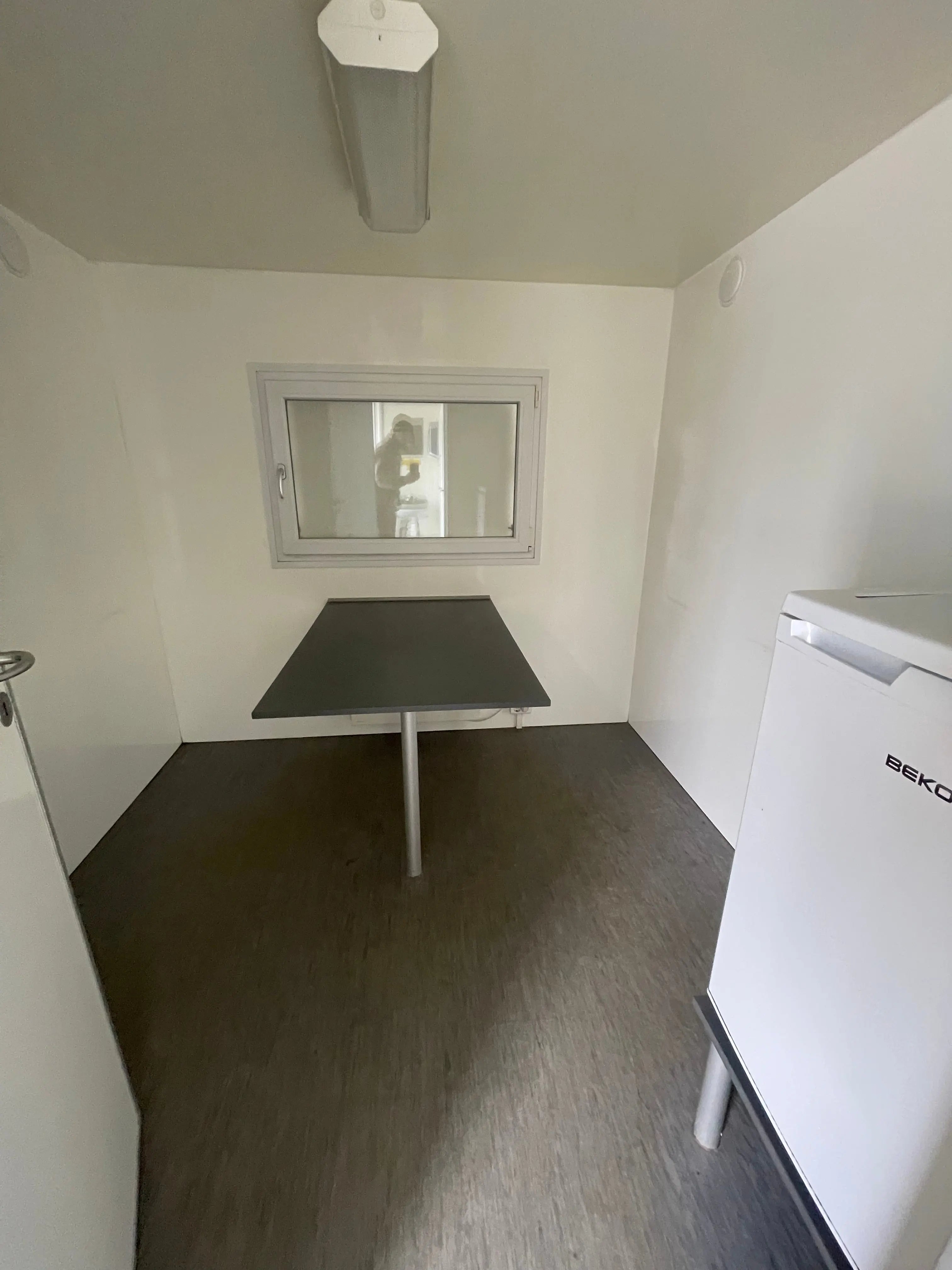 Miljøvogn 4 personers m. Tank - Scanvogn-Køb brugte letvogne og skurvogne hos Letvogne.dk – Stort udvalg og hurtig levering