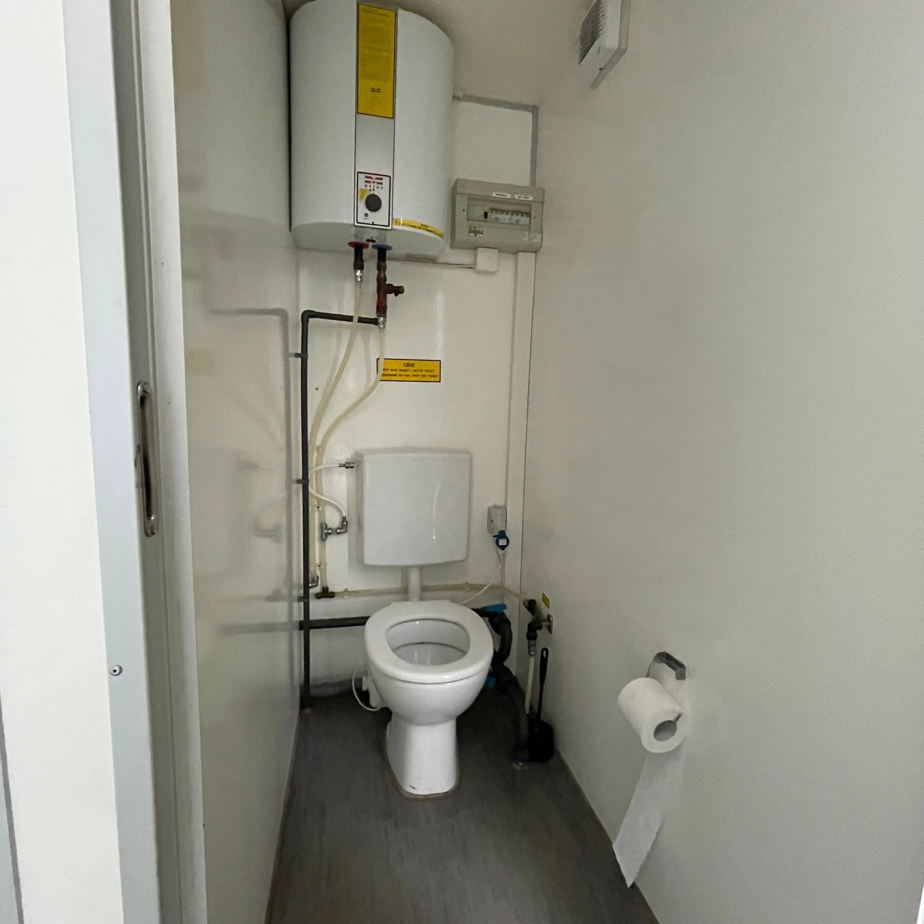 Miljøvogn 4 personers m. Tank - Scanvogn-Køb brugte letvogne og skurvogne hos Letvogne.dk – Stort udvalg og hurtig levering