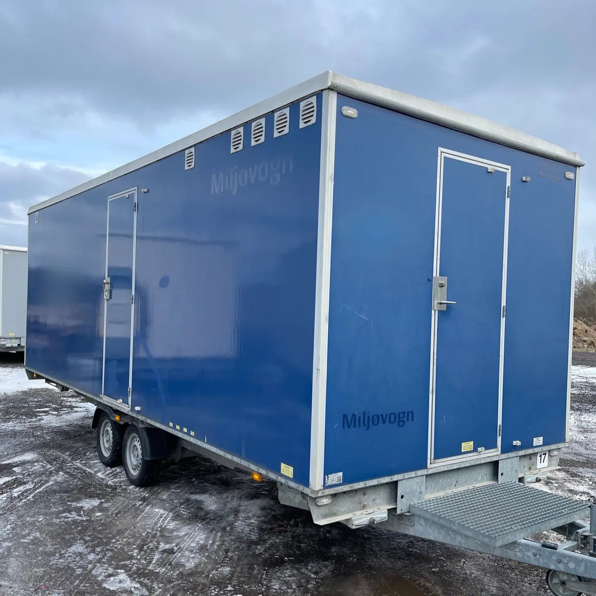 Miljøvogn 4 personers m. Tank - Scanvogn-Køb brugte letvogne og skurvogne hos Letvogne.dk – Stort udvalg og hurtig levering