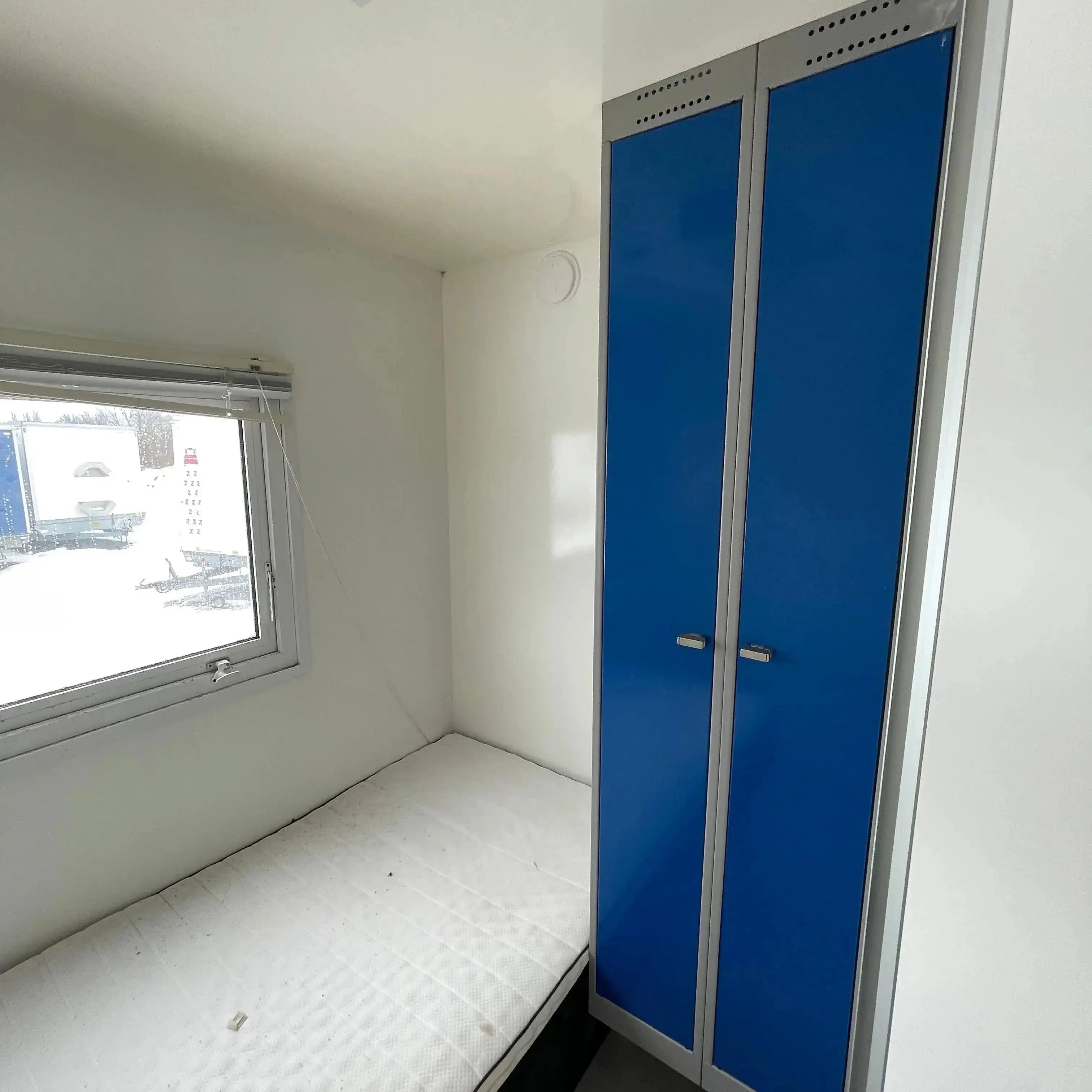 Beboelsesvogn 2-4 personers - Scanvogn Type 730-Køb brugte letvogne og skurvogne hos Letvogne.dk – Stort udvalg og hurtig levering