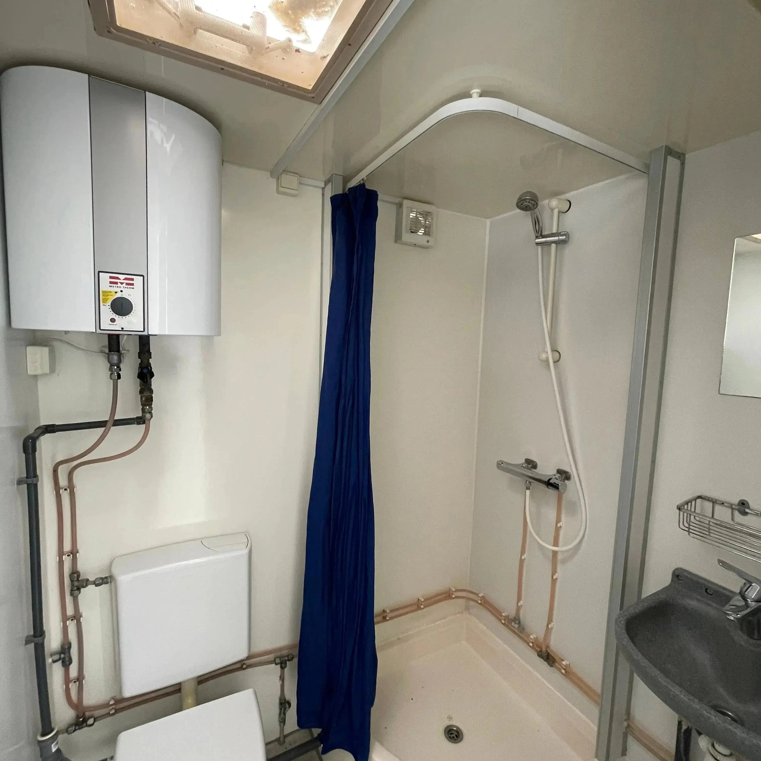 Beboelsesvogn 2-4 personers - Scanvogn Type 730-Køb brugte letvogne og skurvogne hos Letvogne.dk – Stort udvalg og hurtig levering