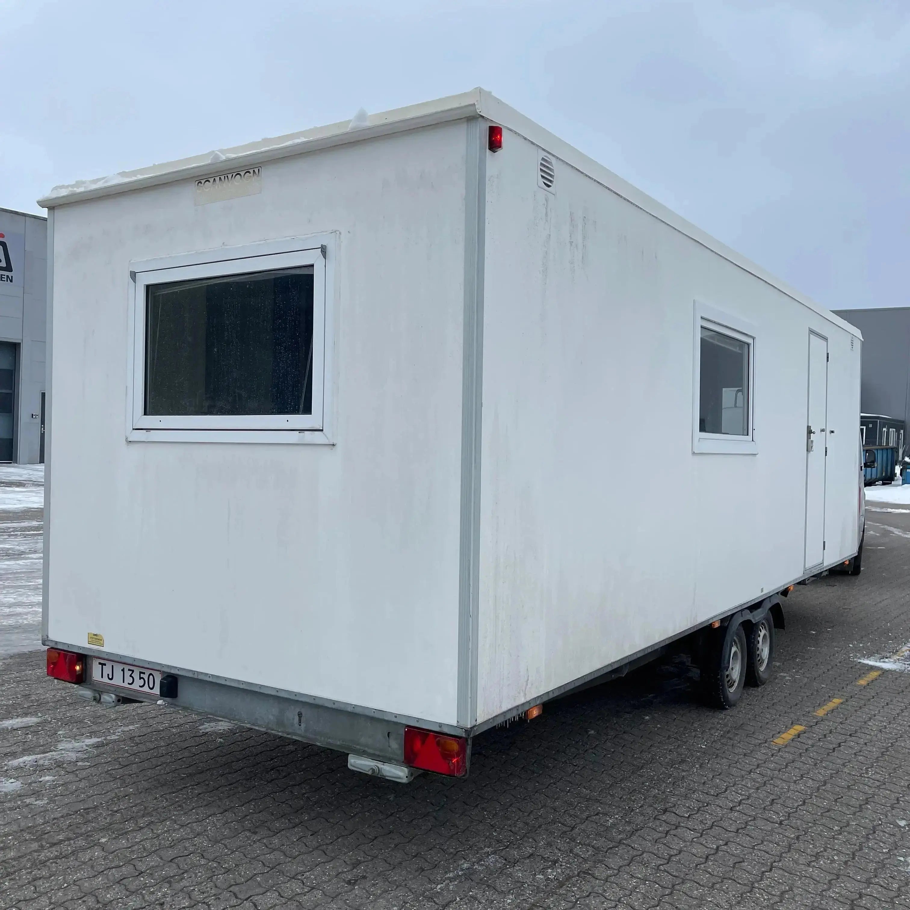 Beboelsesvogn 2-4 personers - Scanvogn Type 730-Køb brugte letvogne og skurvogne hos Letvogne.dk – Stort udvalg og hurtig levering