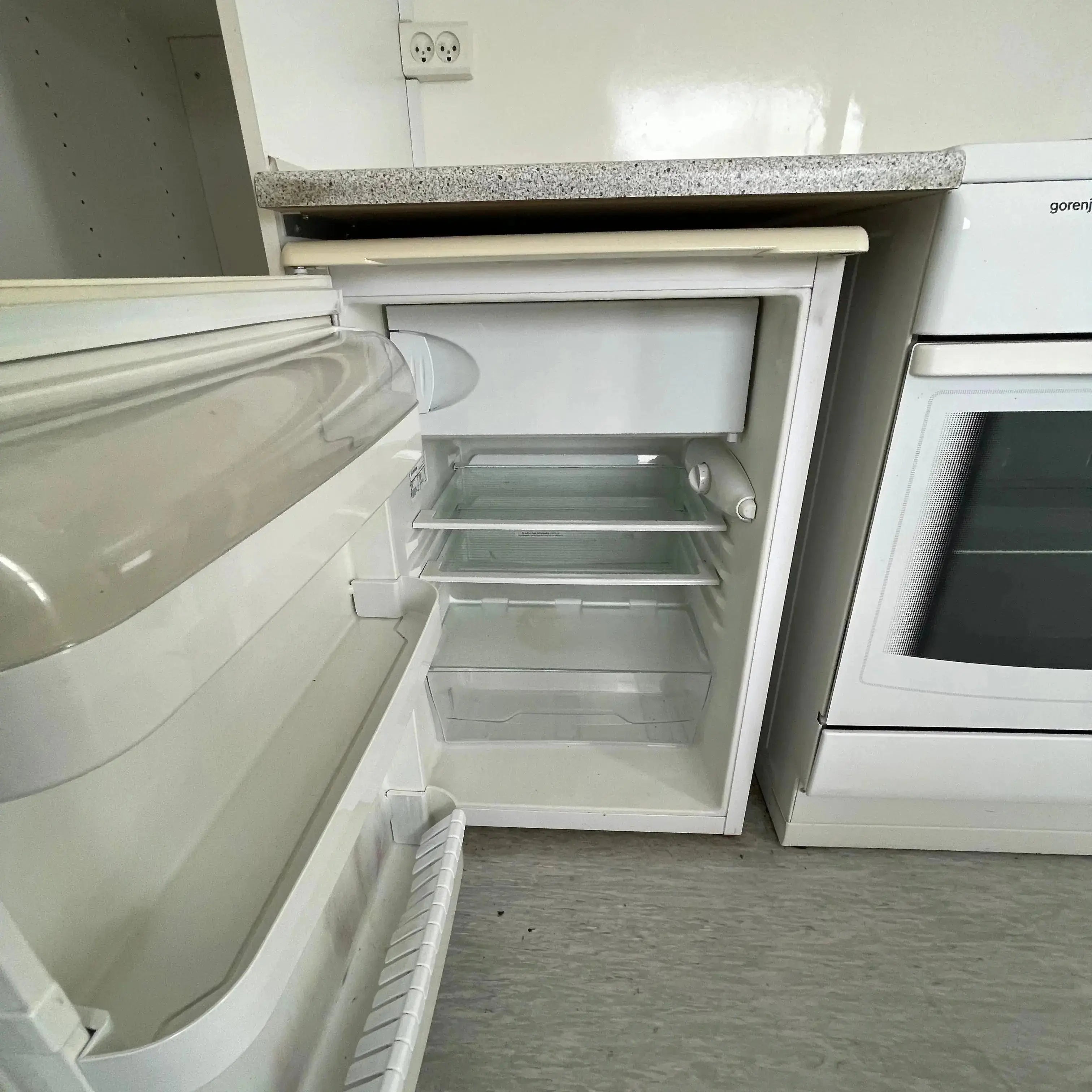 Beboelsesvogn 2-4 personers - Scanvogn Type 730-Køb brugte letvogne og skurvogne hos Letvogne.dk – Stort udvalg og hurtig levering