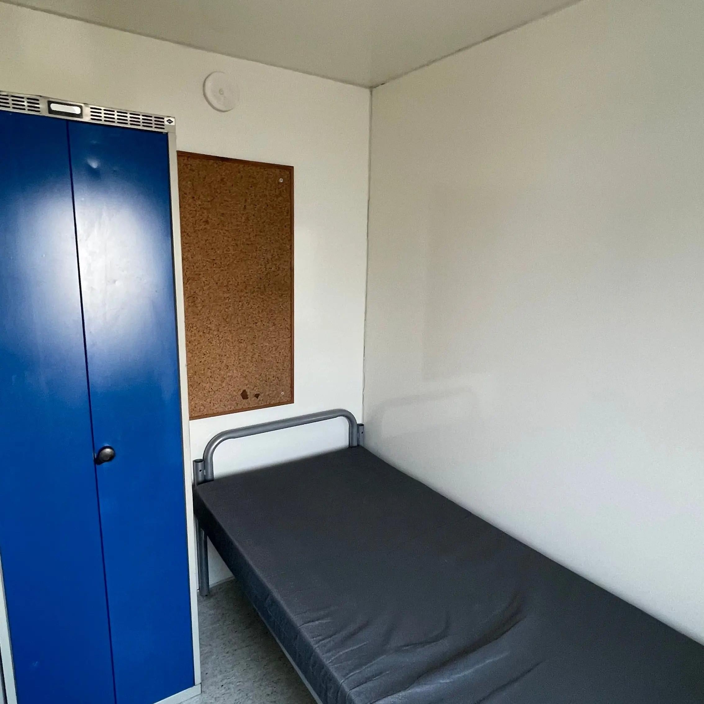 Beboelsesvogn 2-4 personers - VA Type 730-Køb brugte letvogne og skurvogne hos Letvogne.dk – Stort udvalg og hurtig levering