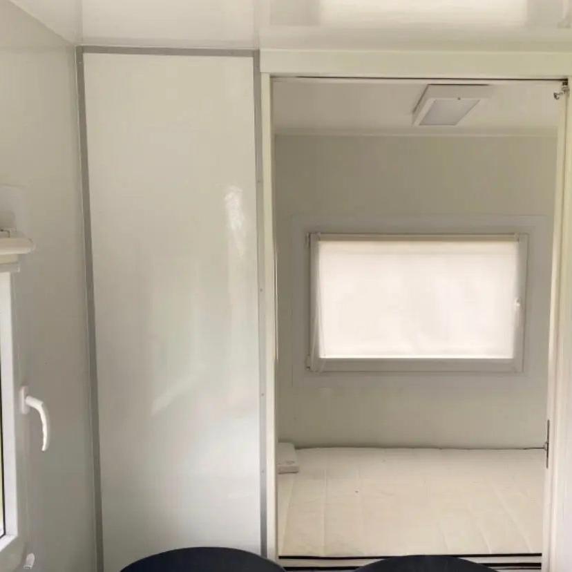 Beboelsesvogn 2 personers - Easywagon Type 570-Køb brugte letvogne og skurvogne hos Letvogne.dk – Stort udvalg og hurtig levering