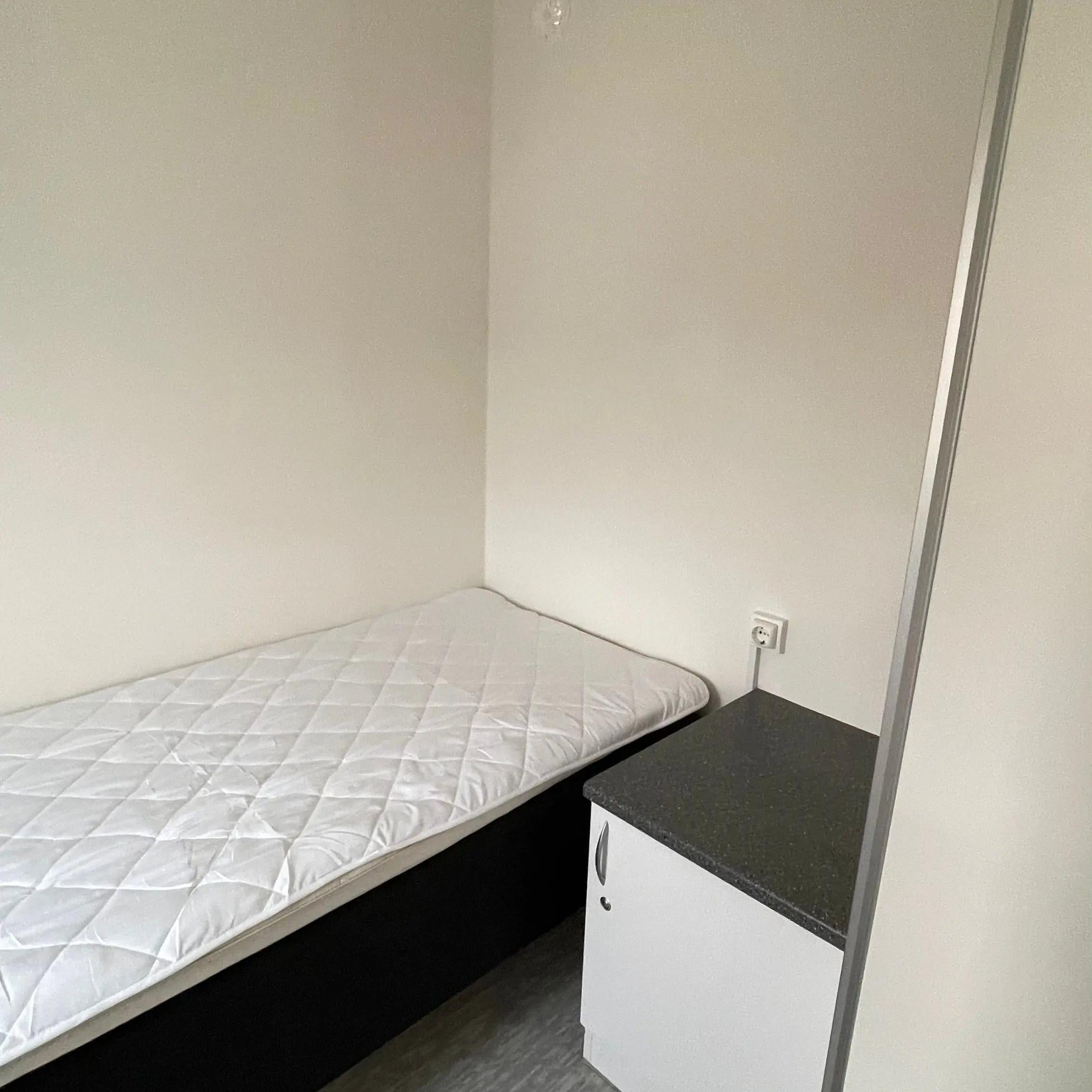 Beboelsesvogn 2 personers - Eurowagon 730-Køb brugte letvogne og skurvogne hos Letvogne.dk – Stort udvalg og hurtig levering