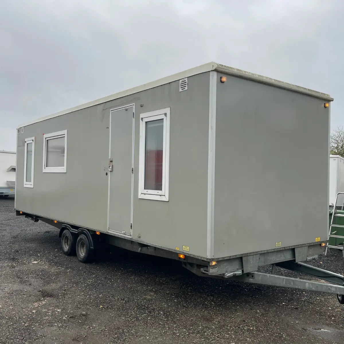 Beboelsesvogn 4 personers - Scanvogn Type 730-Køb brugte letvogne og skurvogne hos Letvogne.dk – Stort udvalg og hurtig levering