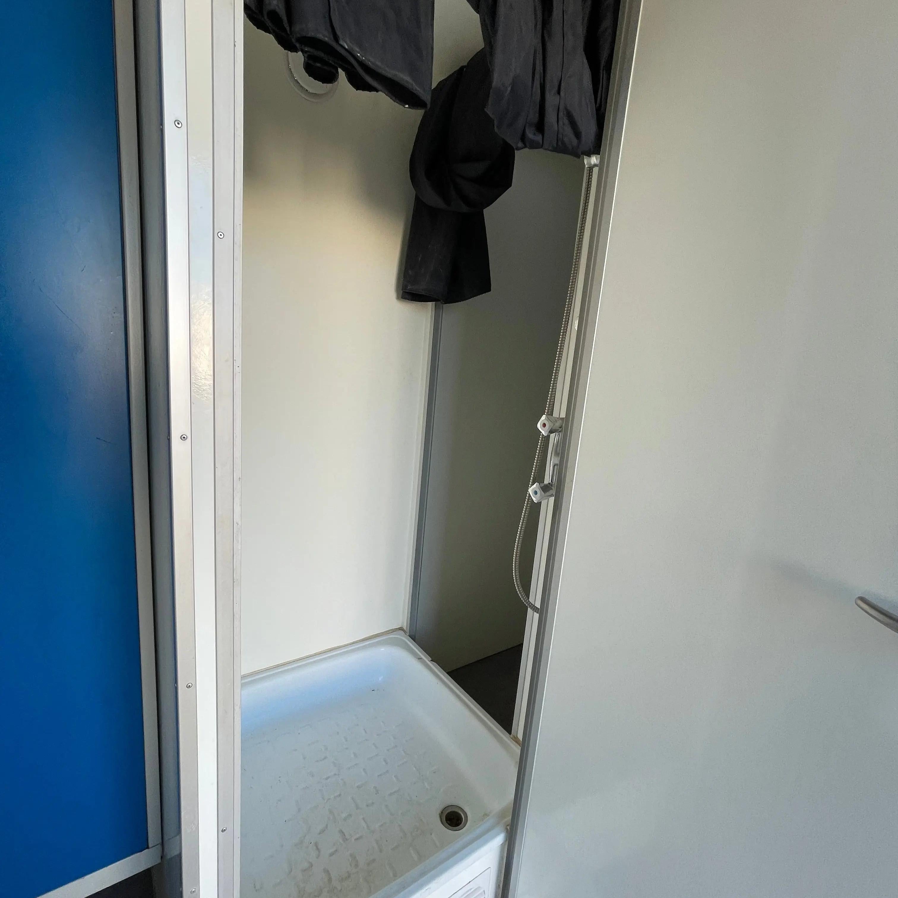 Miljøvogn 4 personers m. Tank - Scanvogn-Køb brugte letvogne og skurvogne hos Letvogne.dk – Stort udvalg og hurtig levering