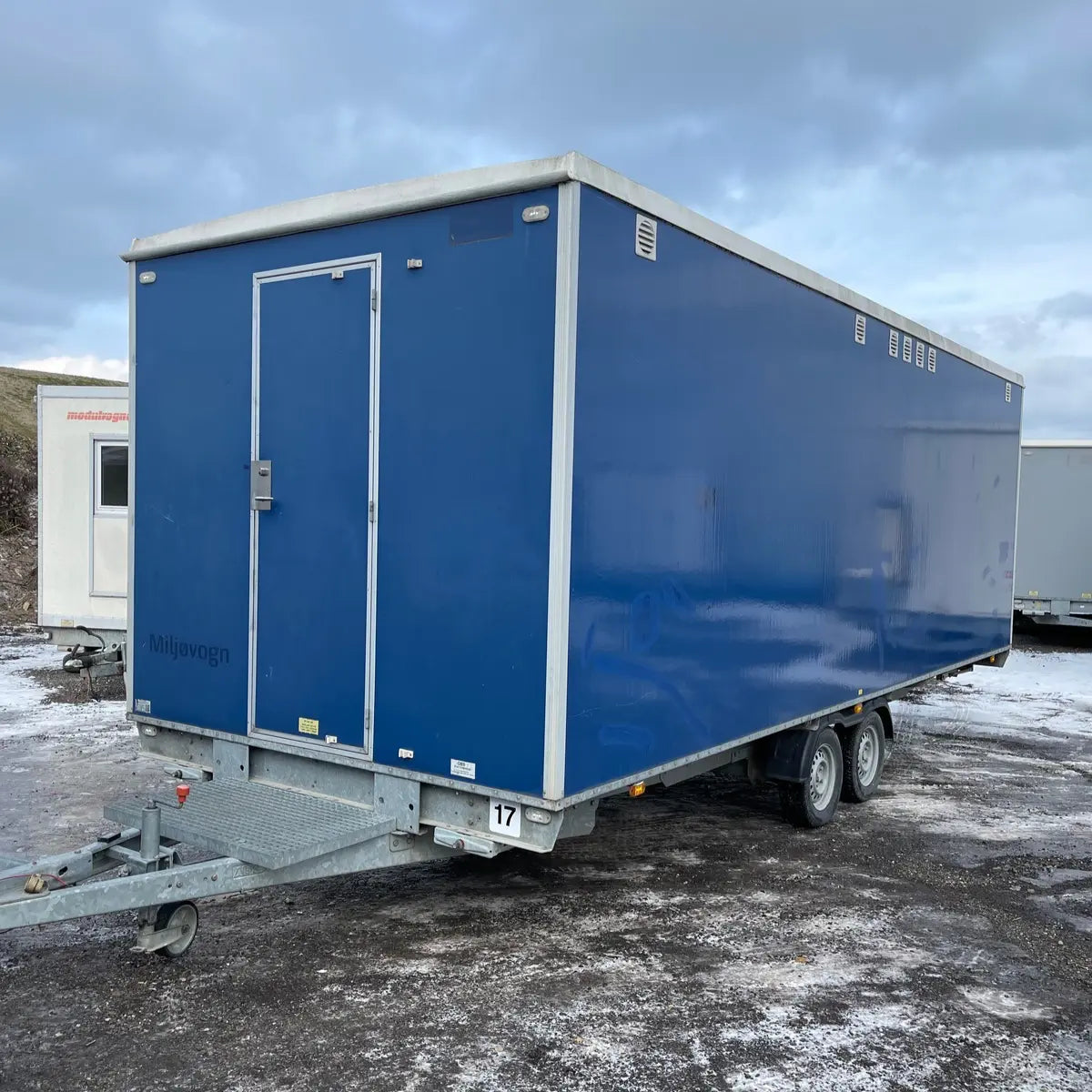 Miljøvogn 4 personers m. Tank - Scanvogn-Køb brugte letvogne og skurvogne hos Letvogne.dk – Stort udvalg og hurtig levering