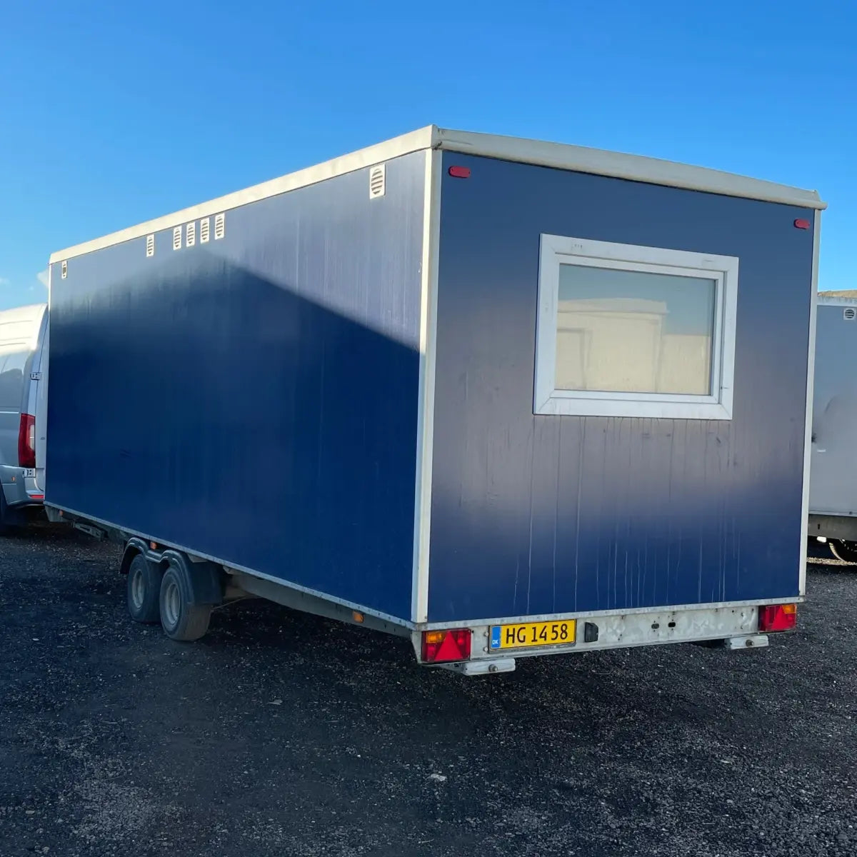 Miljøvogn 4 personers m. Tank - Scanvogn-Køb brugte letvogne og skurvogne hos Letvogne.dk – Stort udvalg og hurtig levering