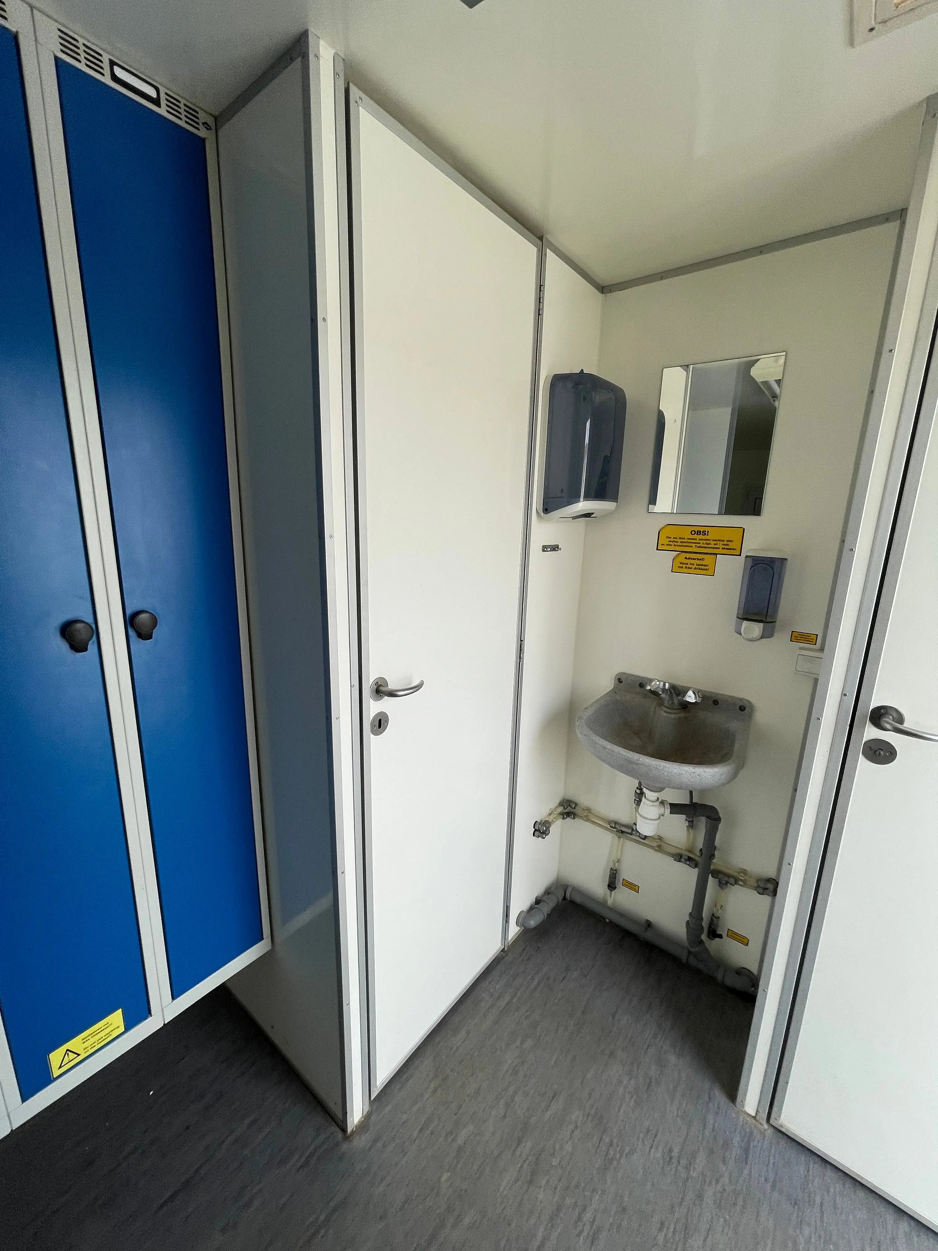 Miljøvogn 4 personers m. Tank - Scanvogn-Køb brugte letvogne og skurvogne hos Letvogne.dk – Stort udvalg og hurtig levering